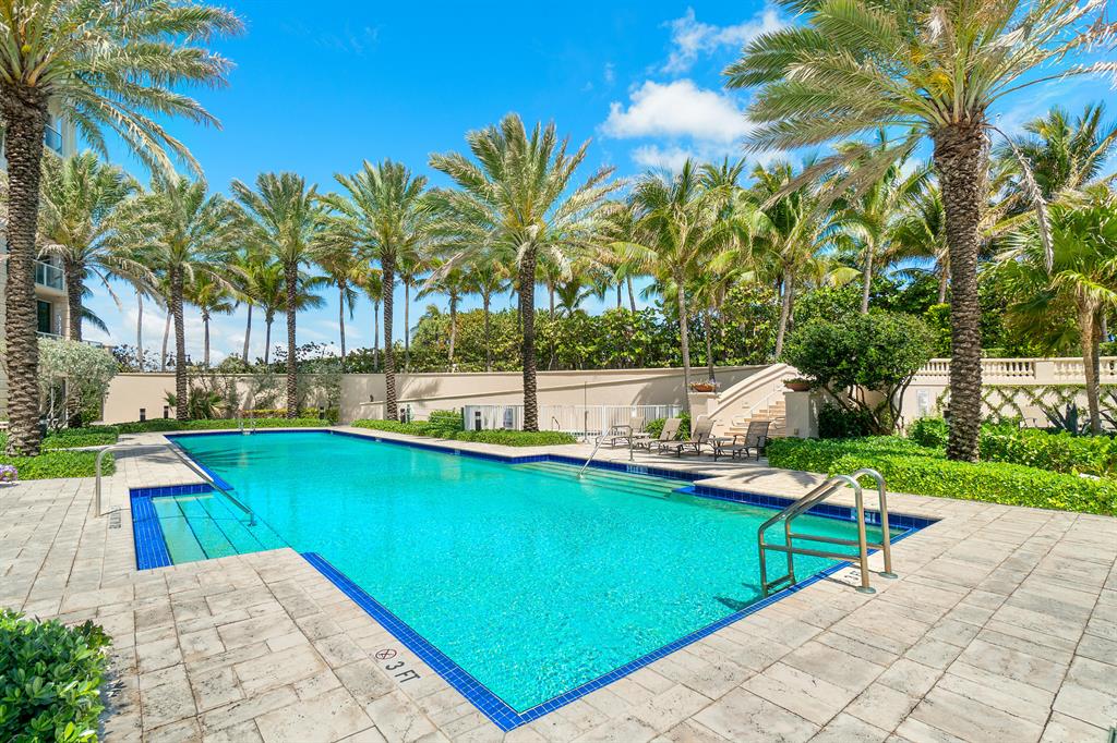 BELLARIA CONDO - Residential