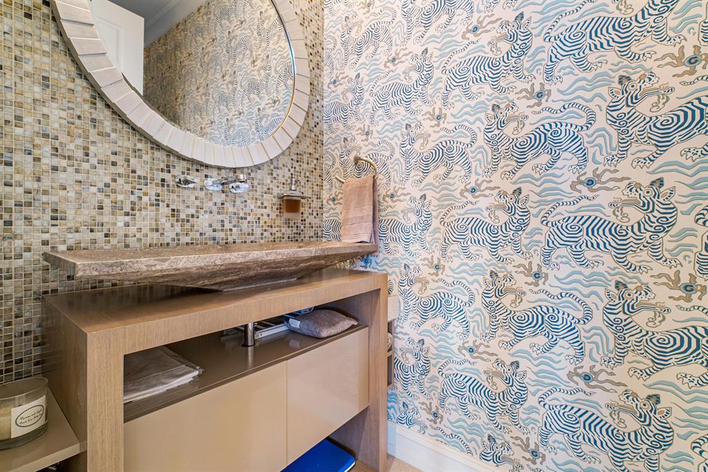 BELLARIA CONDO - Residential