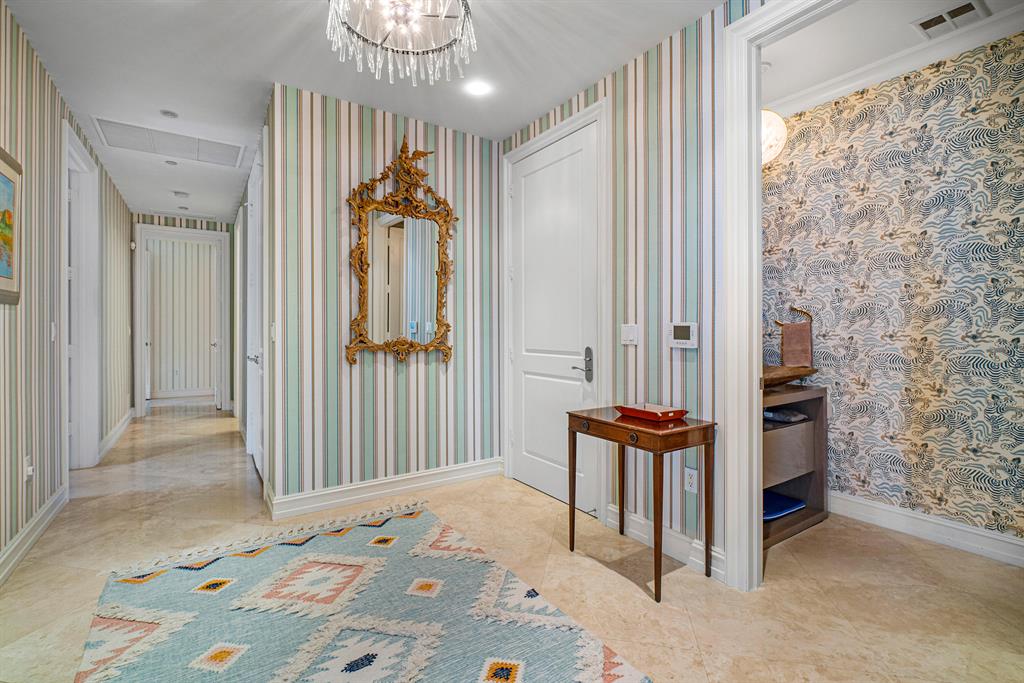 BELLARIA CONDO - Residential