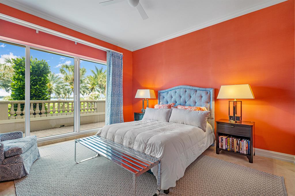 BELLARIA CONDO - Residential