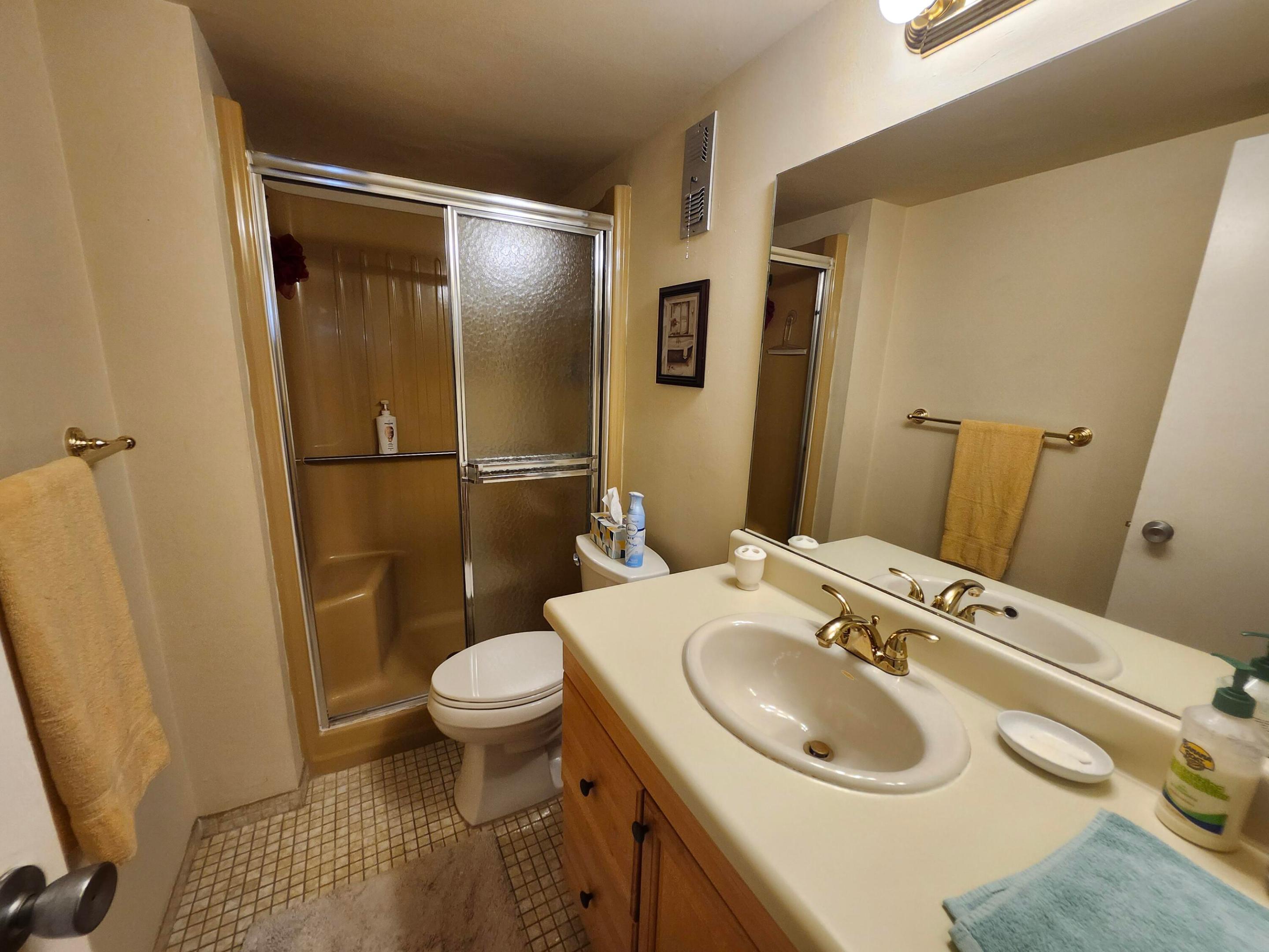 Village Royale Emerald Green - Residential