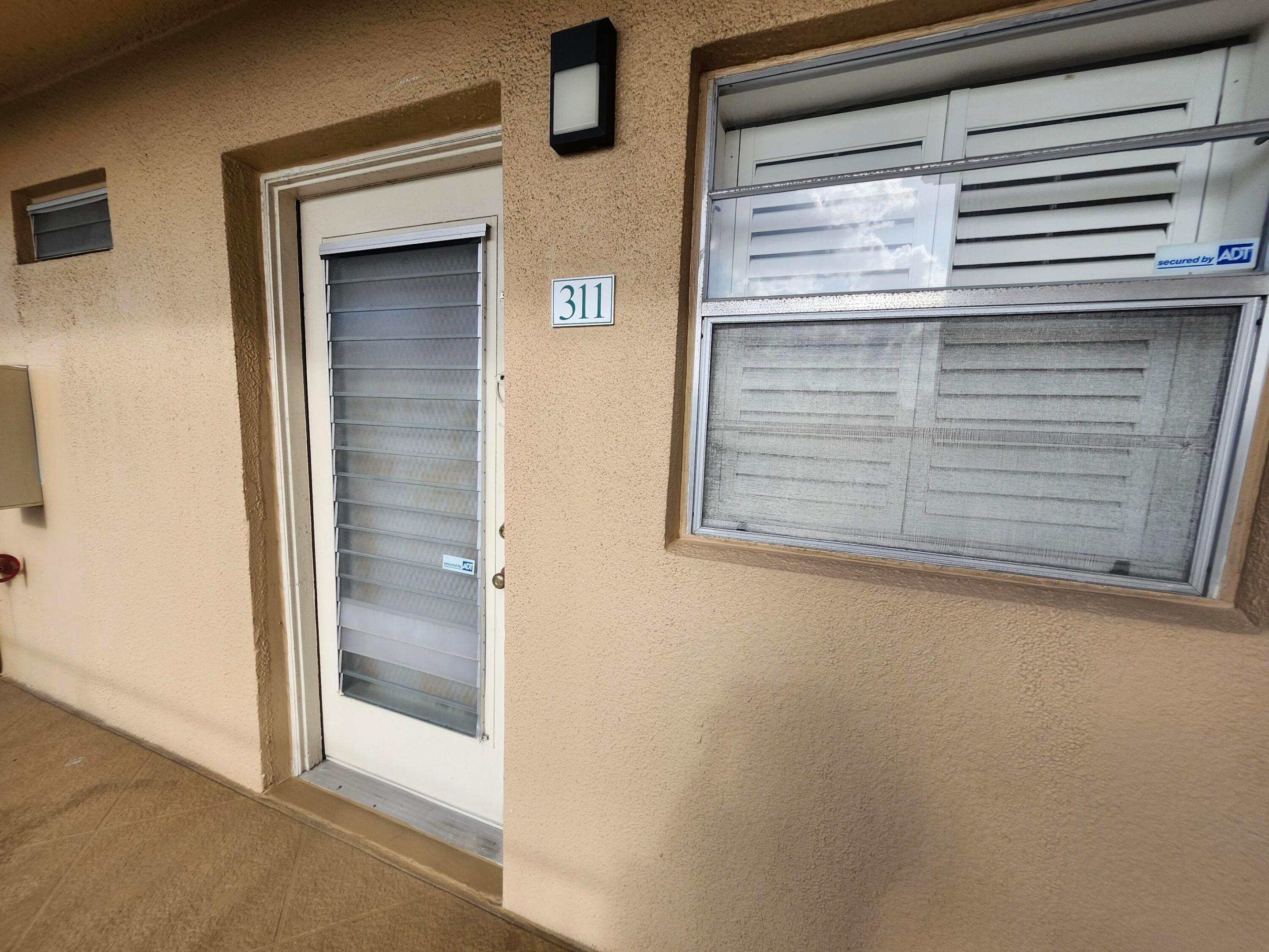 Village Royale Emerald Green - Residential