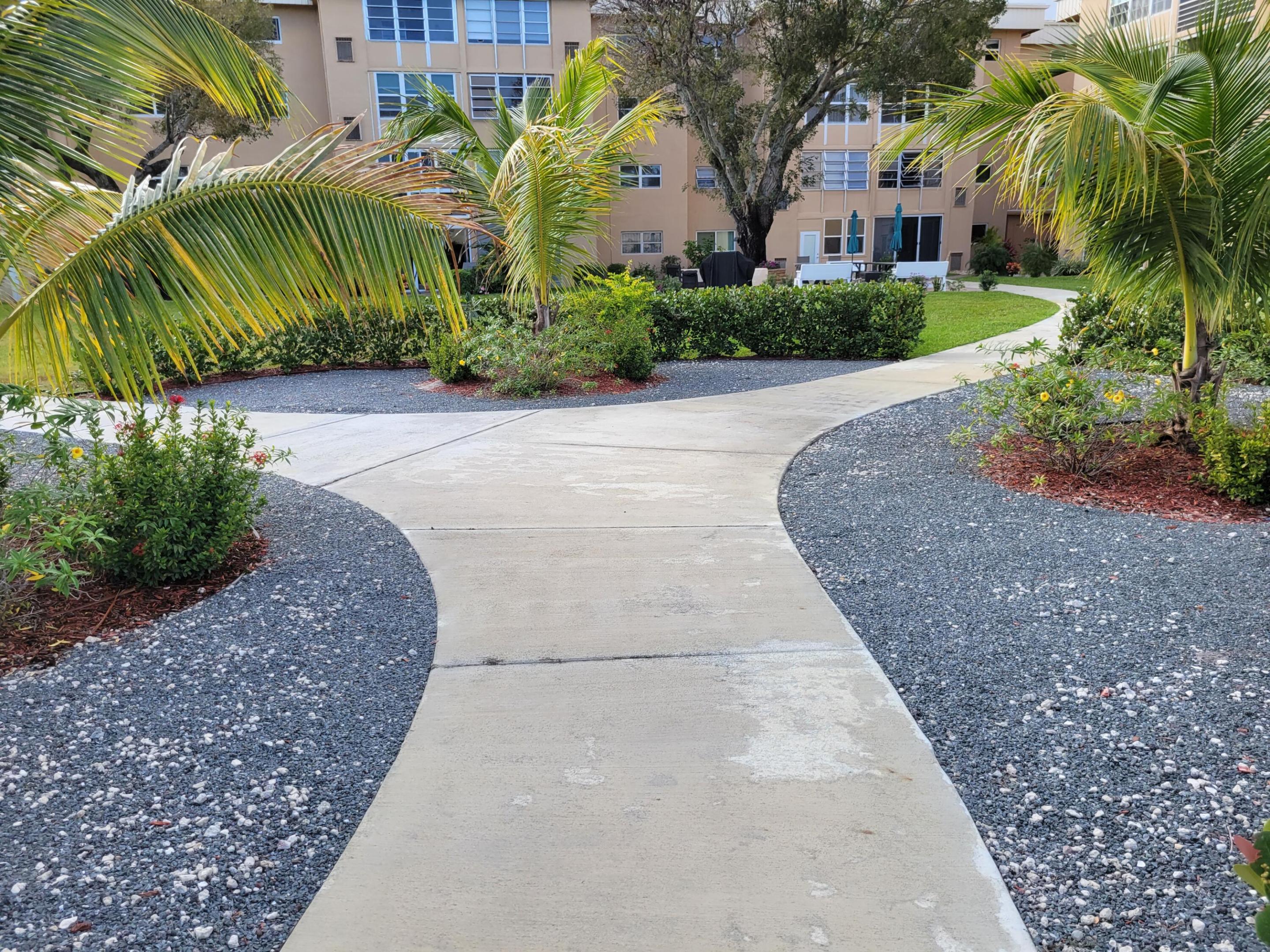 Village Royale Emerald Green - Residential