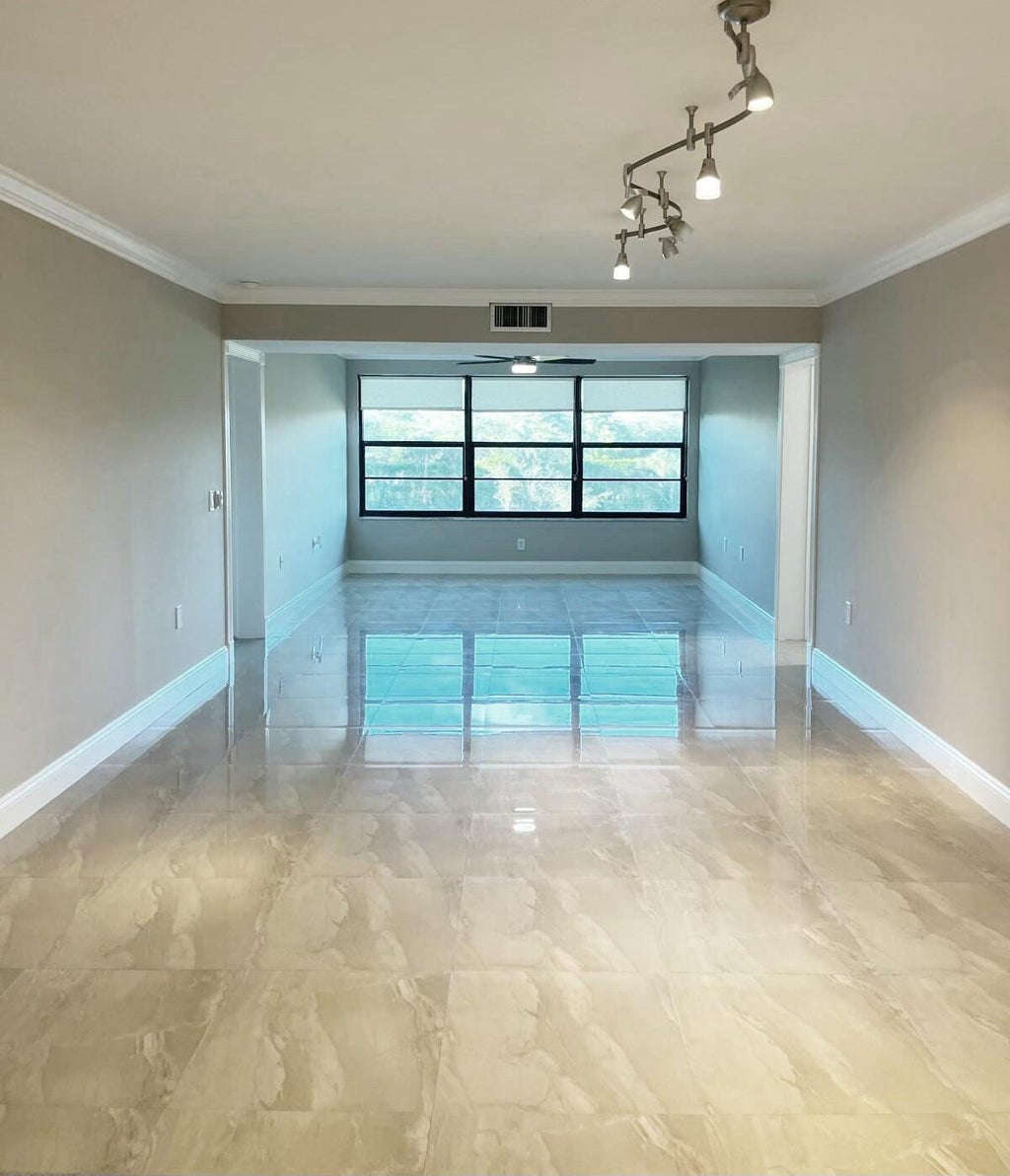 Photo of 6097 Balboa Circle #403, Boca Raton, FL 33433 (MLS # R11077775)
