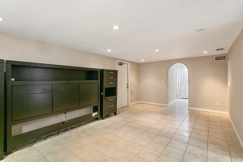 PALM ACRES ESTATES ADD 2 - Residential