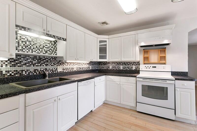 PALM ACRES ESTATES ADD 2 - Residential