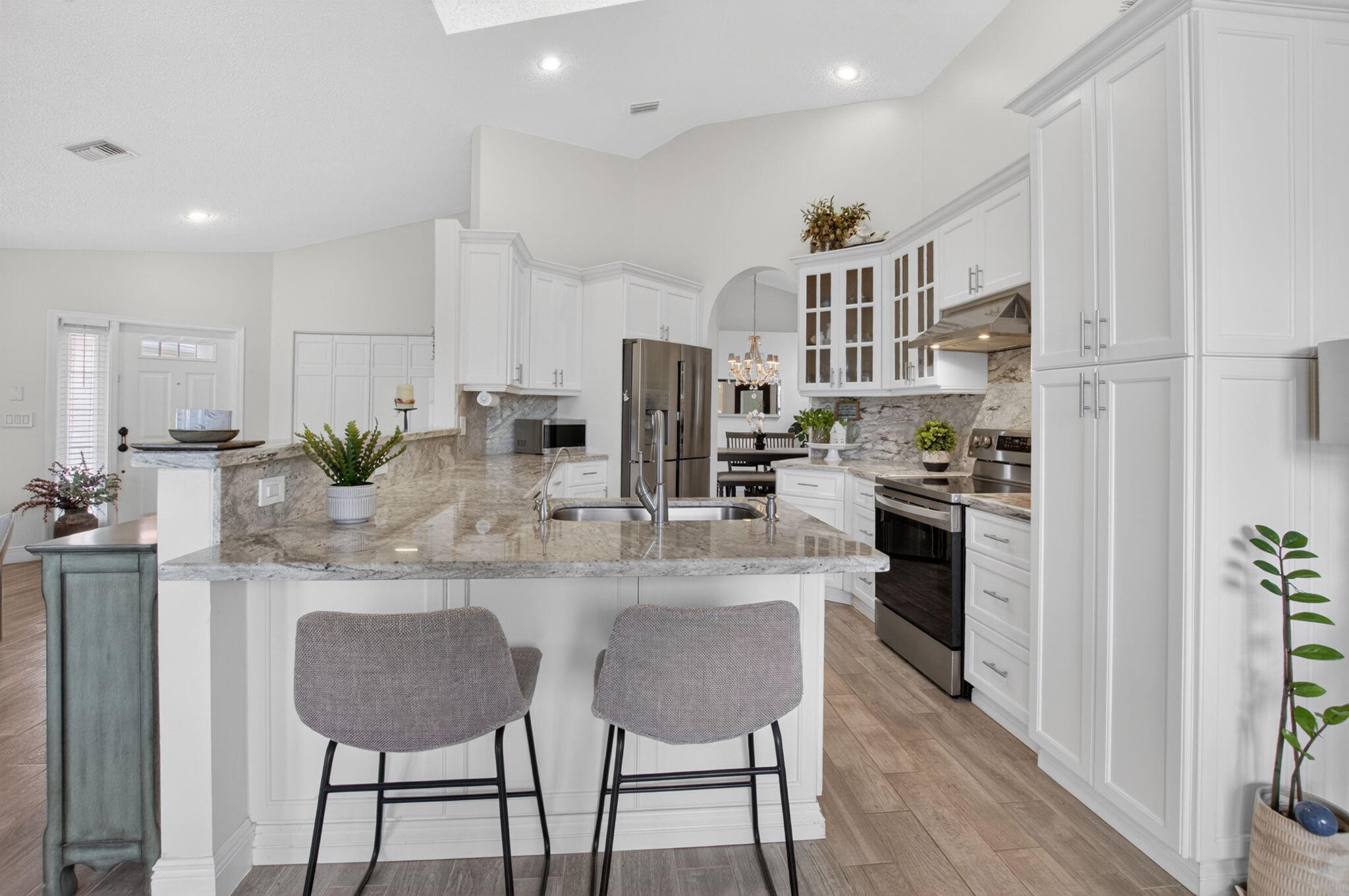 STARLIGHT COVE - Residential