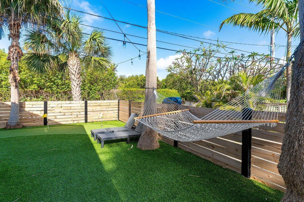 BASKIN ADD TO BRINY BREEZES - Residential