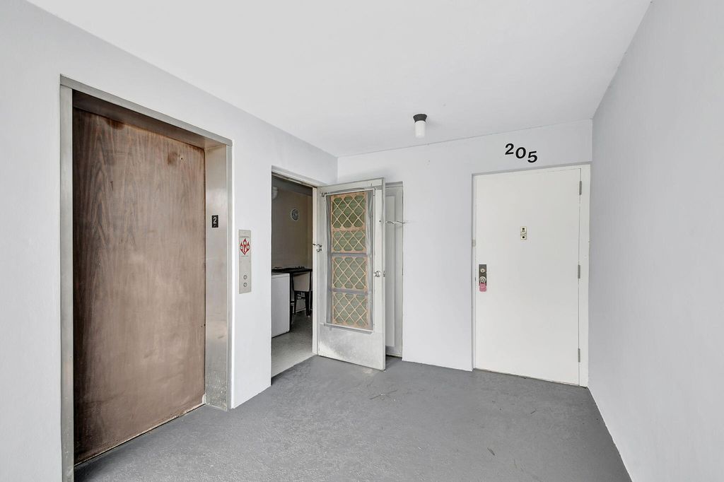 Photo of 2016 S Federal Highway #E205, Boynton Beach, FL 33435 (MLS # R11032000)