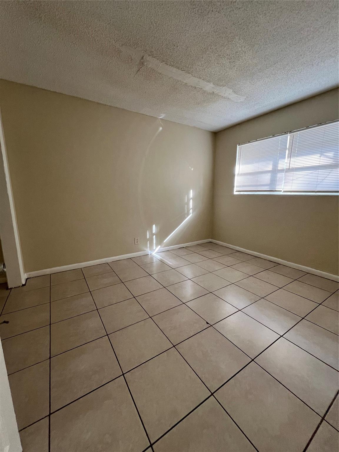 Tuskegee Park 3-9 B - Residential Lease