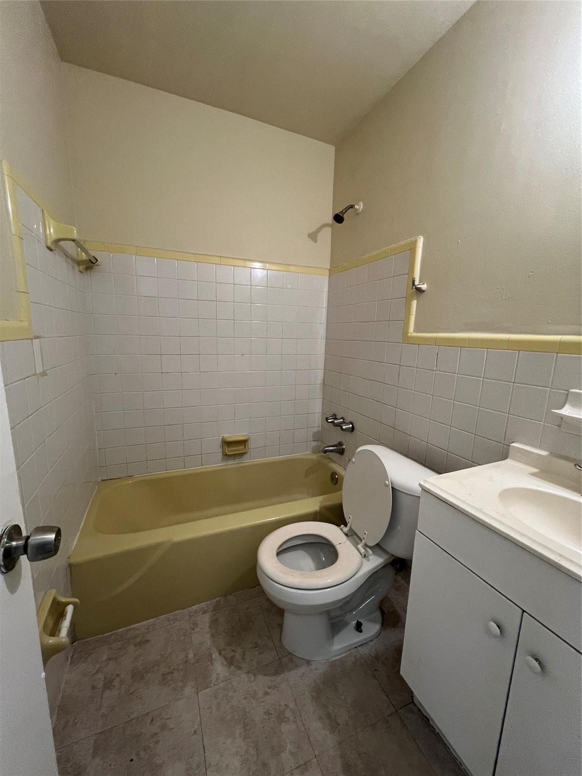 Tuskegee Park 3-9 B - Residential Lease