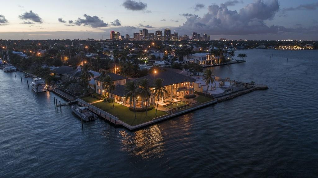 Lauderdale Harbors - Residential