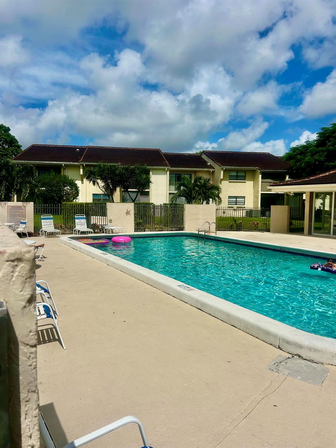 VALLHALA VILLAGE CONDO - Residential Lease