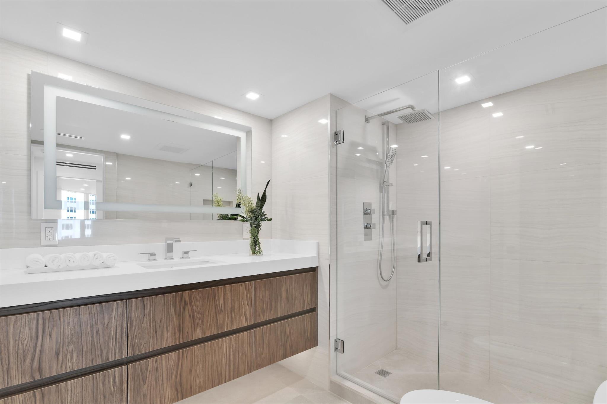 CHALFONTE - Residential