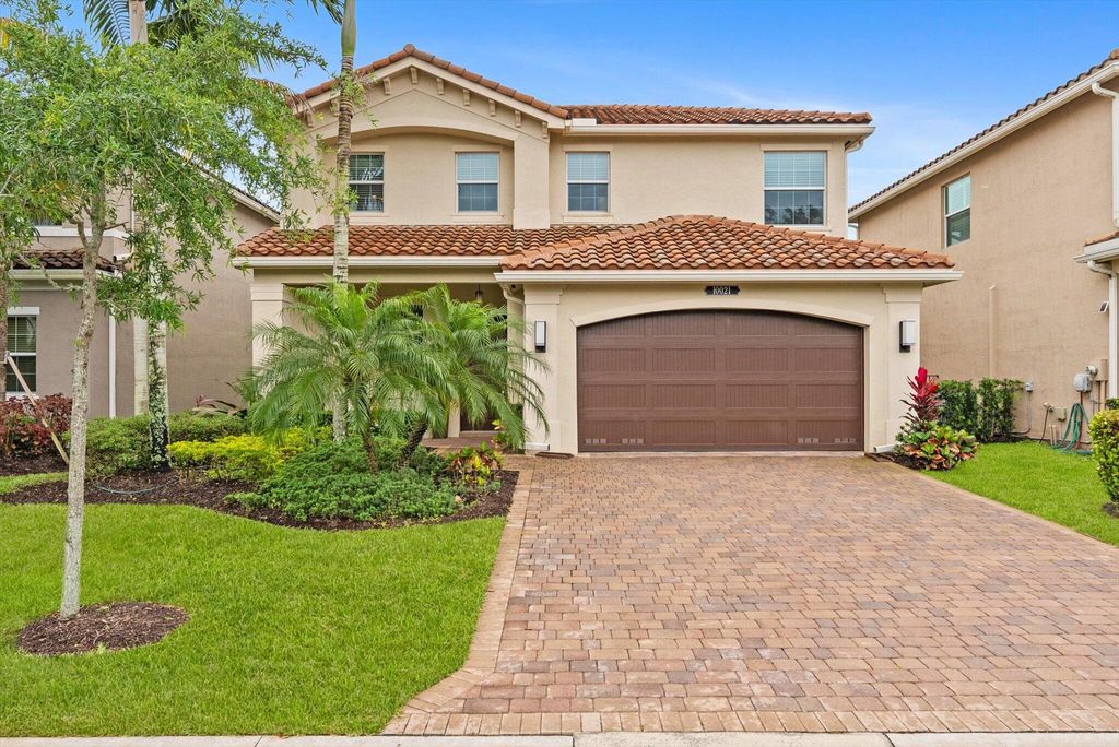 Photo of 10021 Steamboat Springs Circle, Delray Beach, FL 33446 (MLS # B26017255)