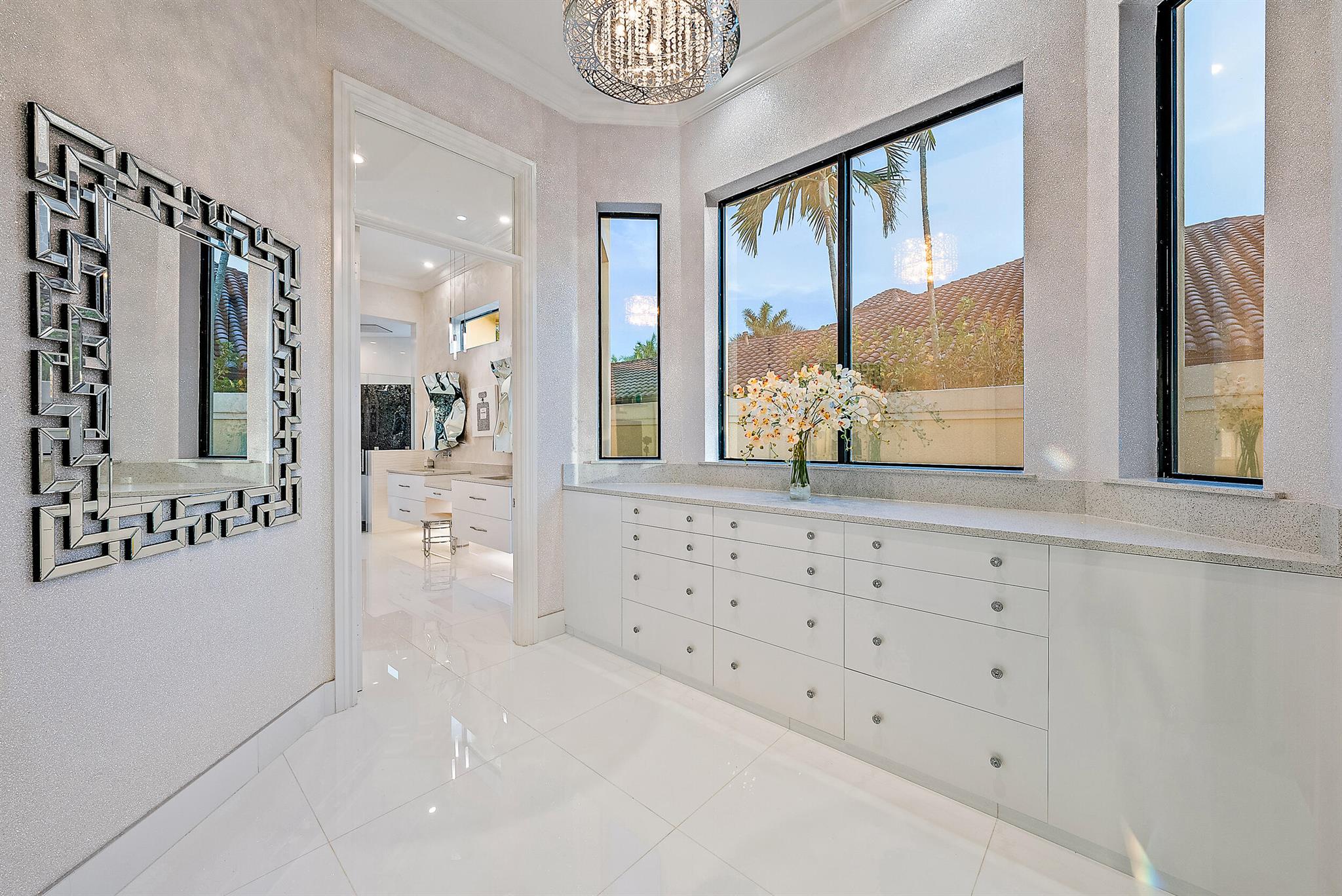 IBIS GOLF AND COUNTRY CLU - Residential