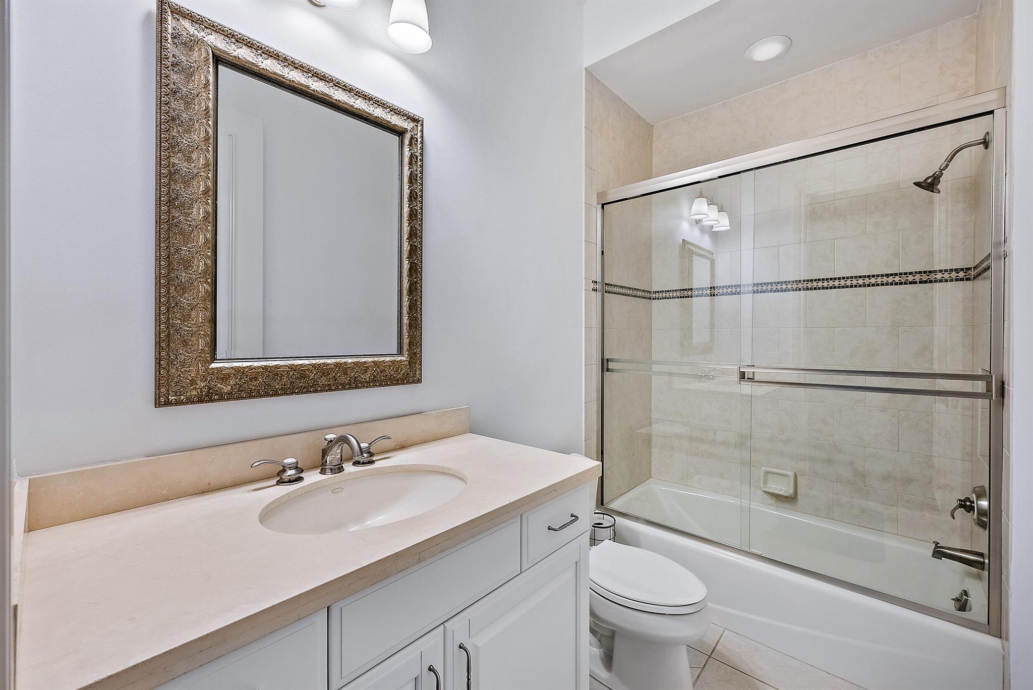 IBIS GOLF AND COUNTRY CLU - Residential