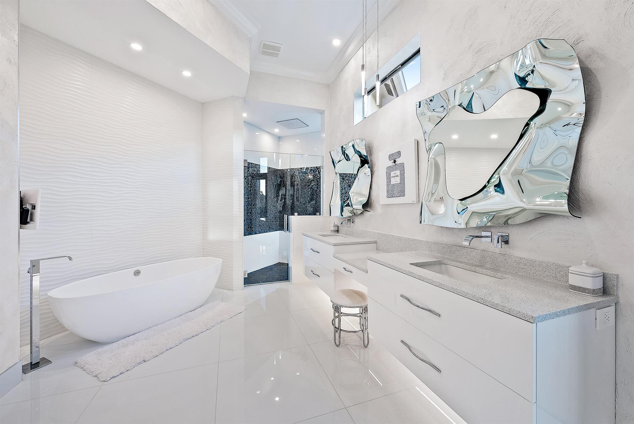 IBIS GOLF AND COUNTRY CLU - Residential