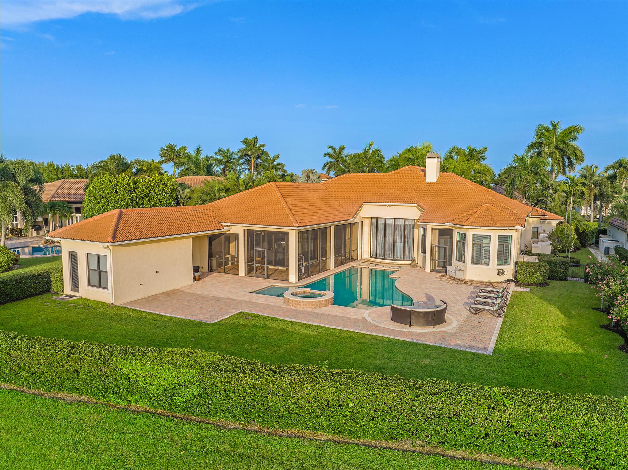 IBIS GOLF AND COUNTRY CLU - Residential