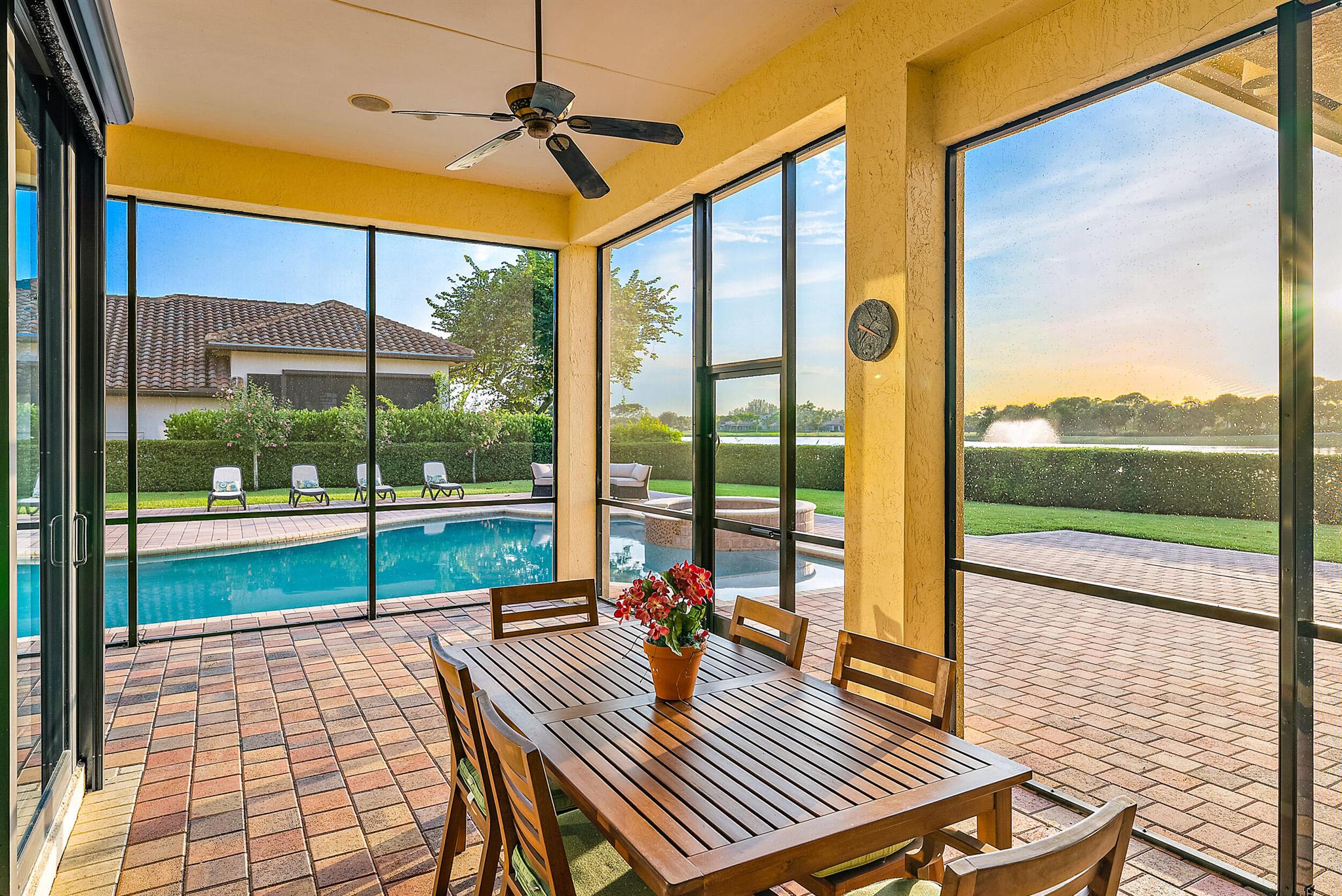 IBIS GOLF AND COUNTRY CLU - Residential