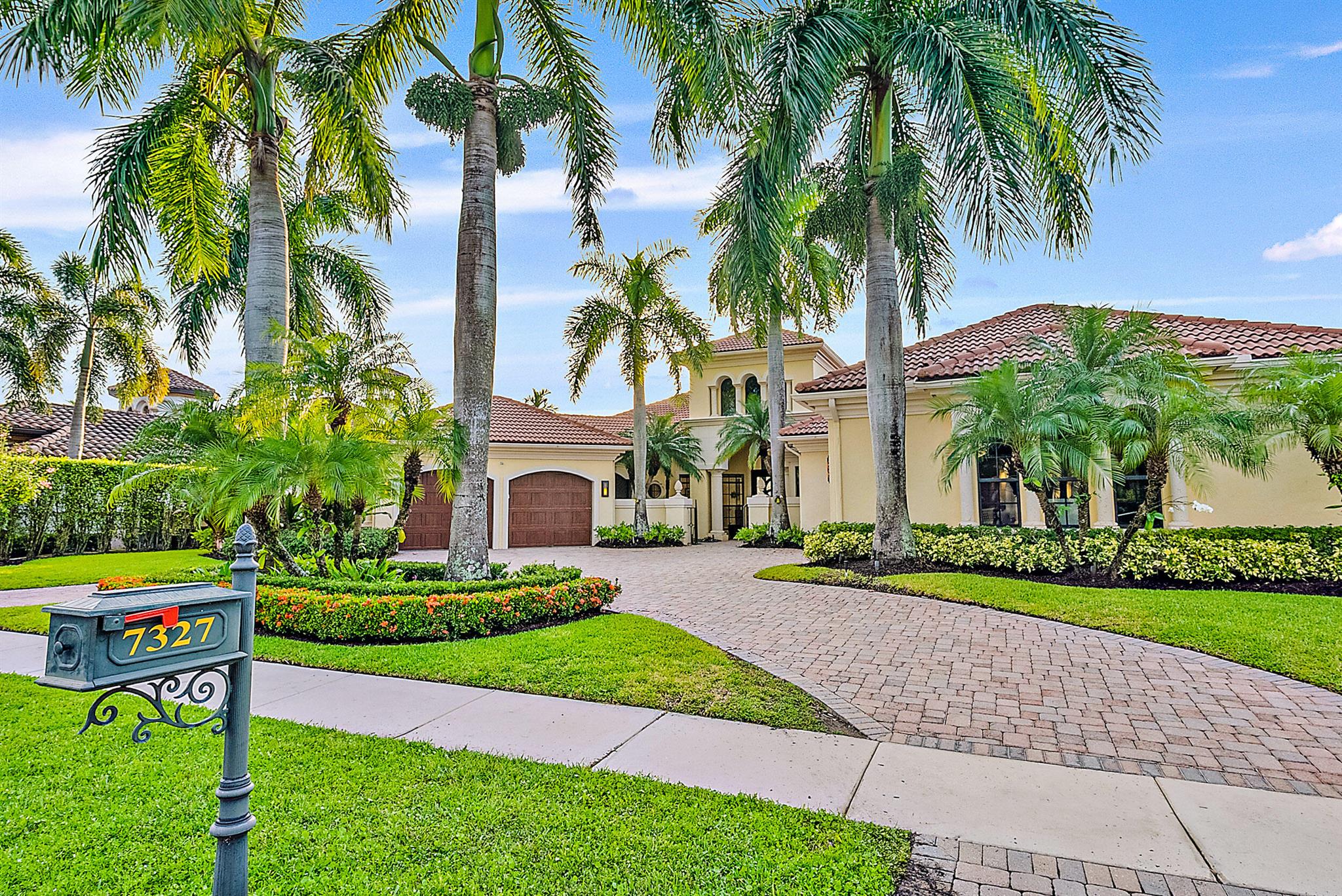 IBIS GOLF AND COUNTRY CLU - Residential