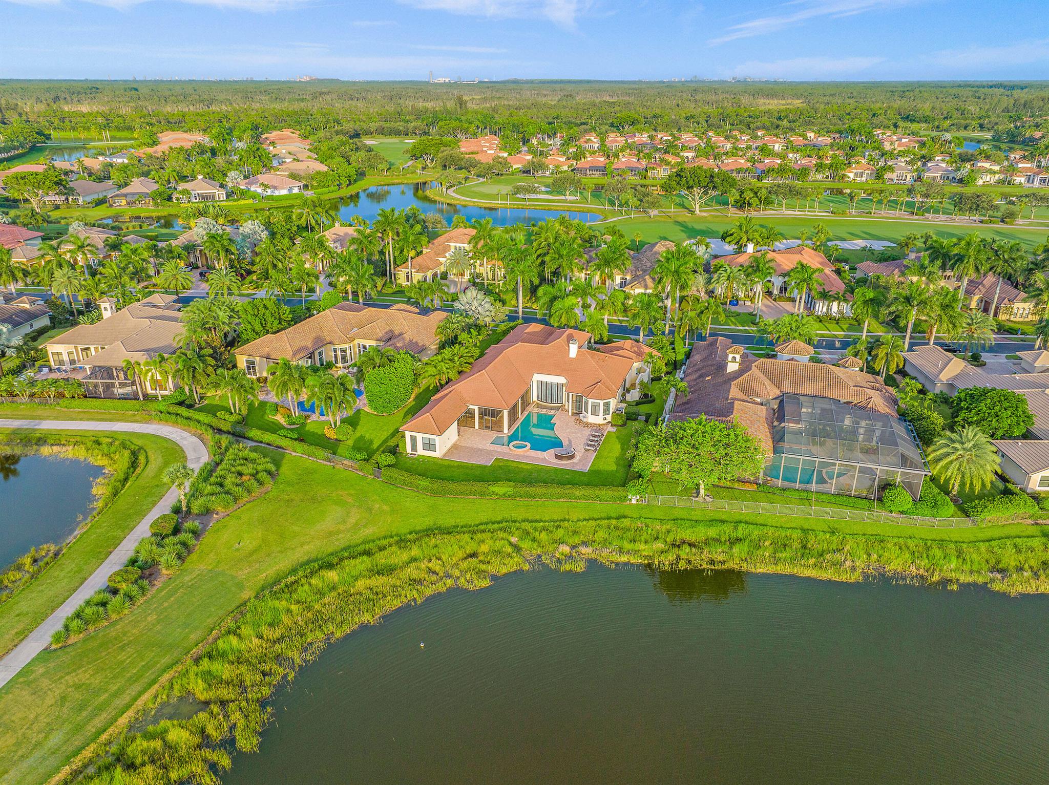 IBIS GOLF AND COUNTRY CLU - Residential