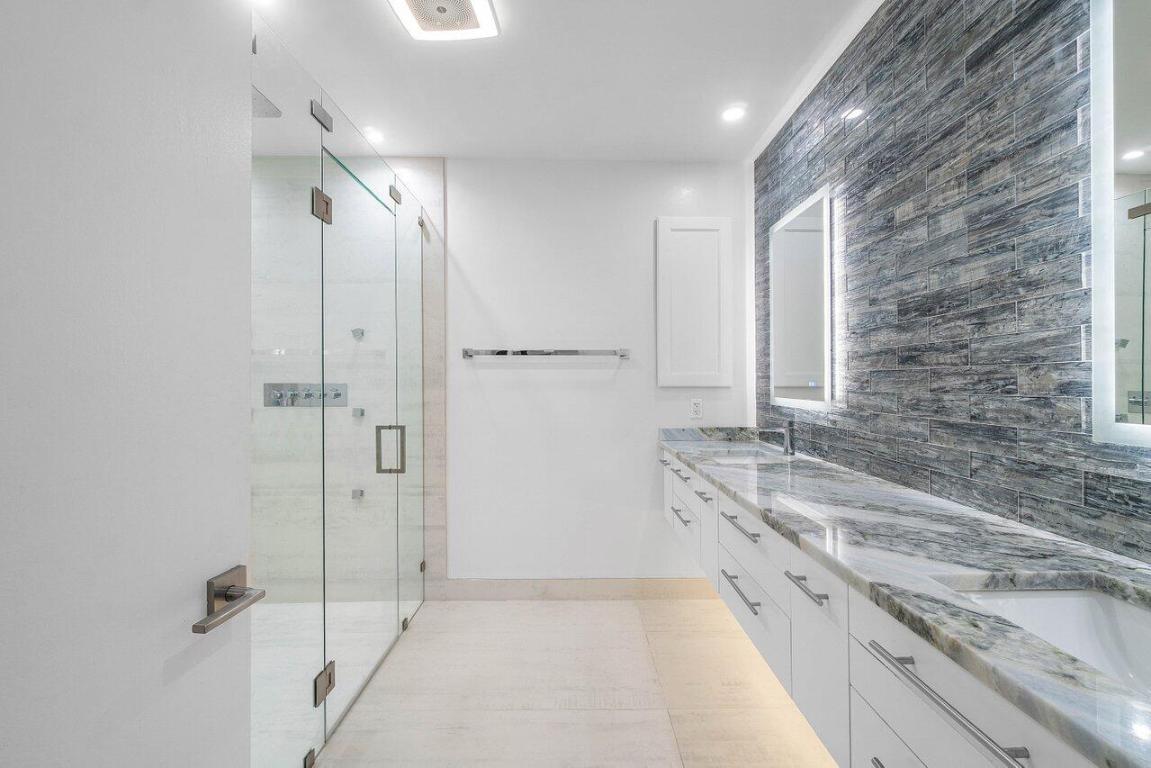 SABAL LAKE WEST OF BOCA WEST CONDO - Residential