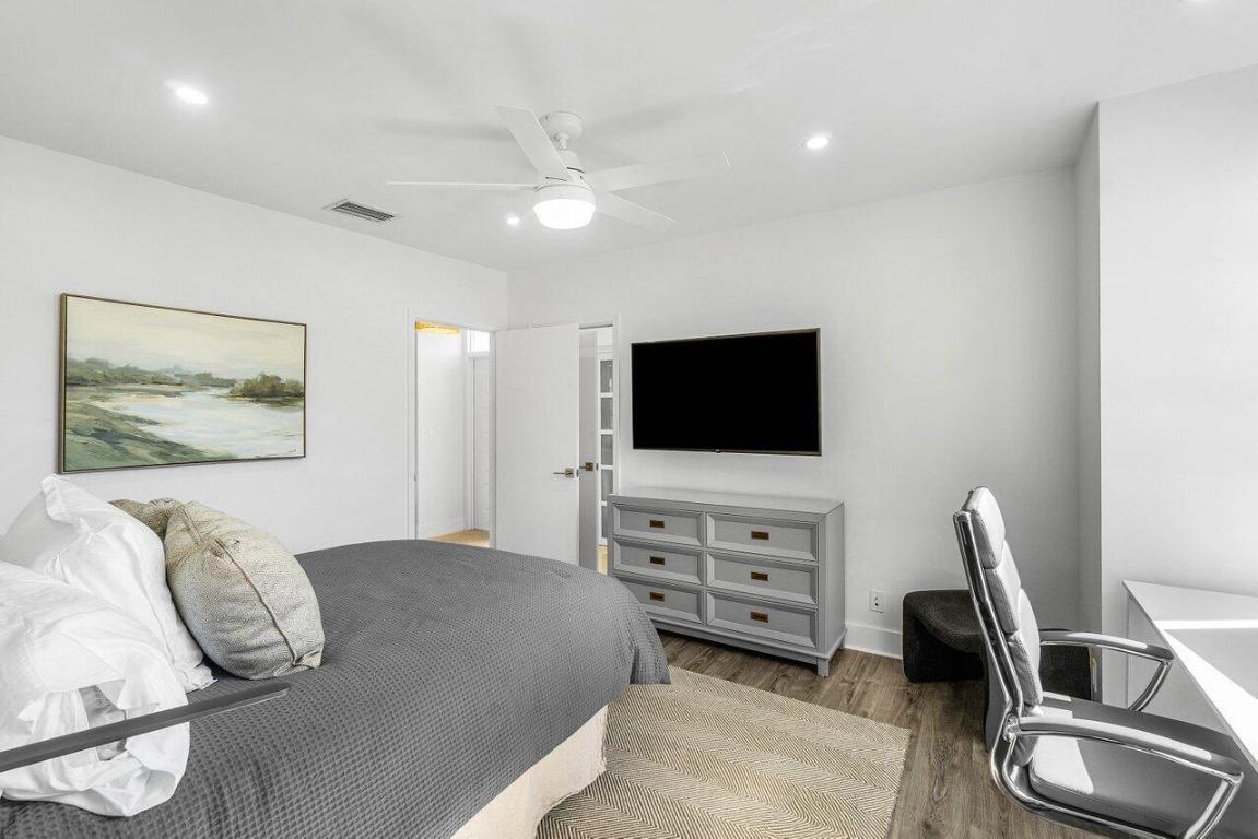 SABAL LAKE WEST OF BOCA WEST CONDO - Residential