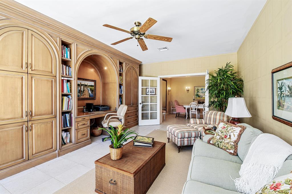 OLD PORT VILLAGE 1 - Residential