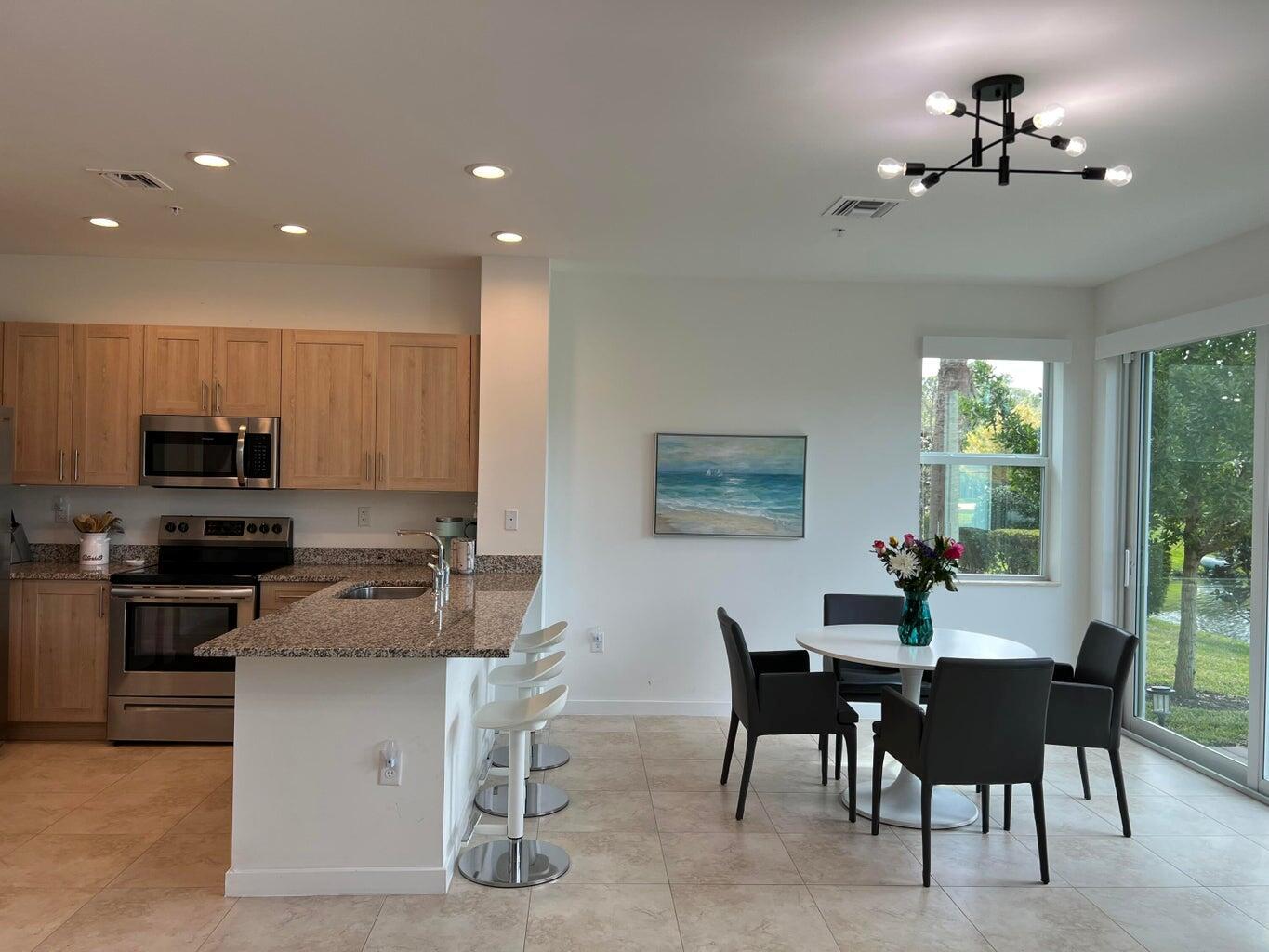 HERITAGE ENCLAVE - Residential Lease