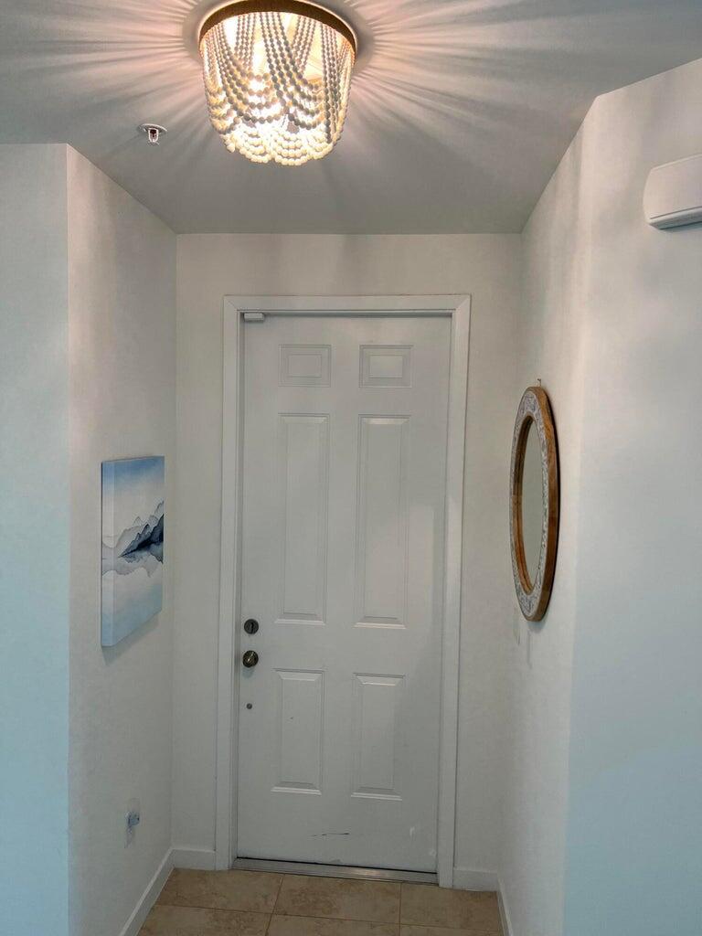 HERITAGE ENCLAVE - Residential Lease