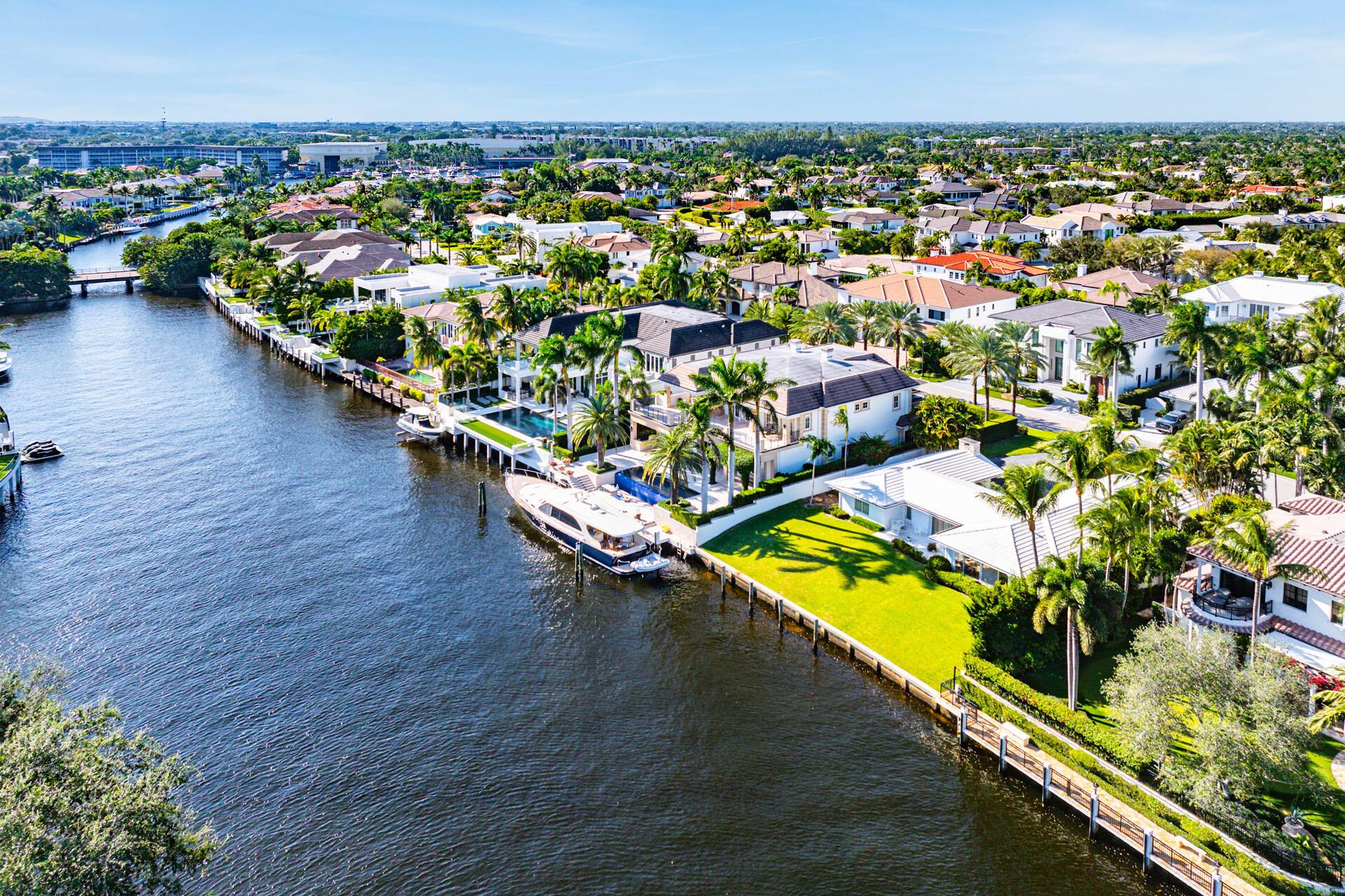 ROYAL PALM YACHT & COUNTR - Residential