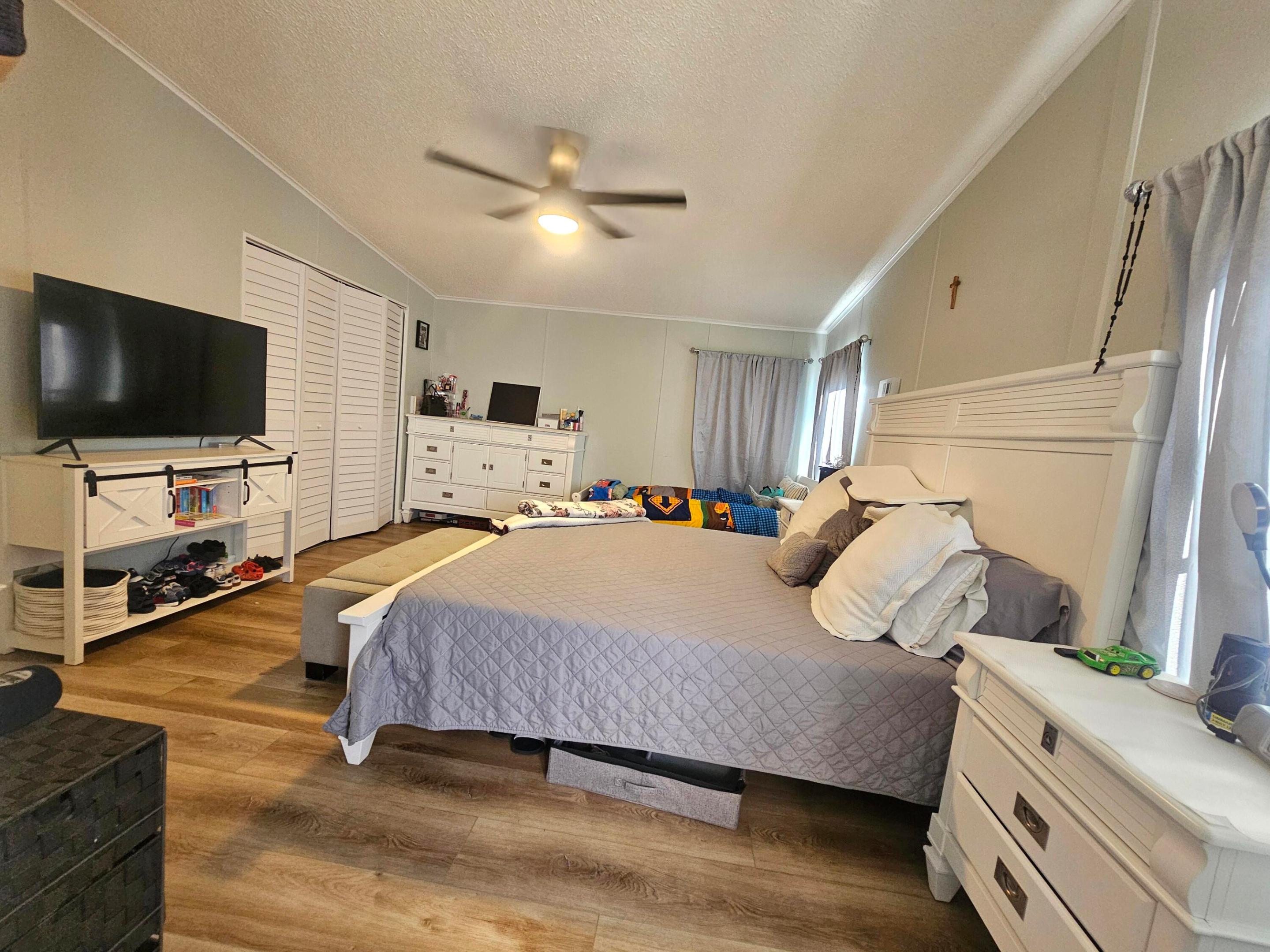 RIDGEWAY - Residential