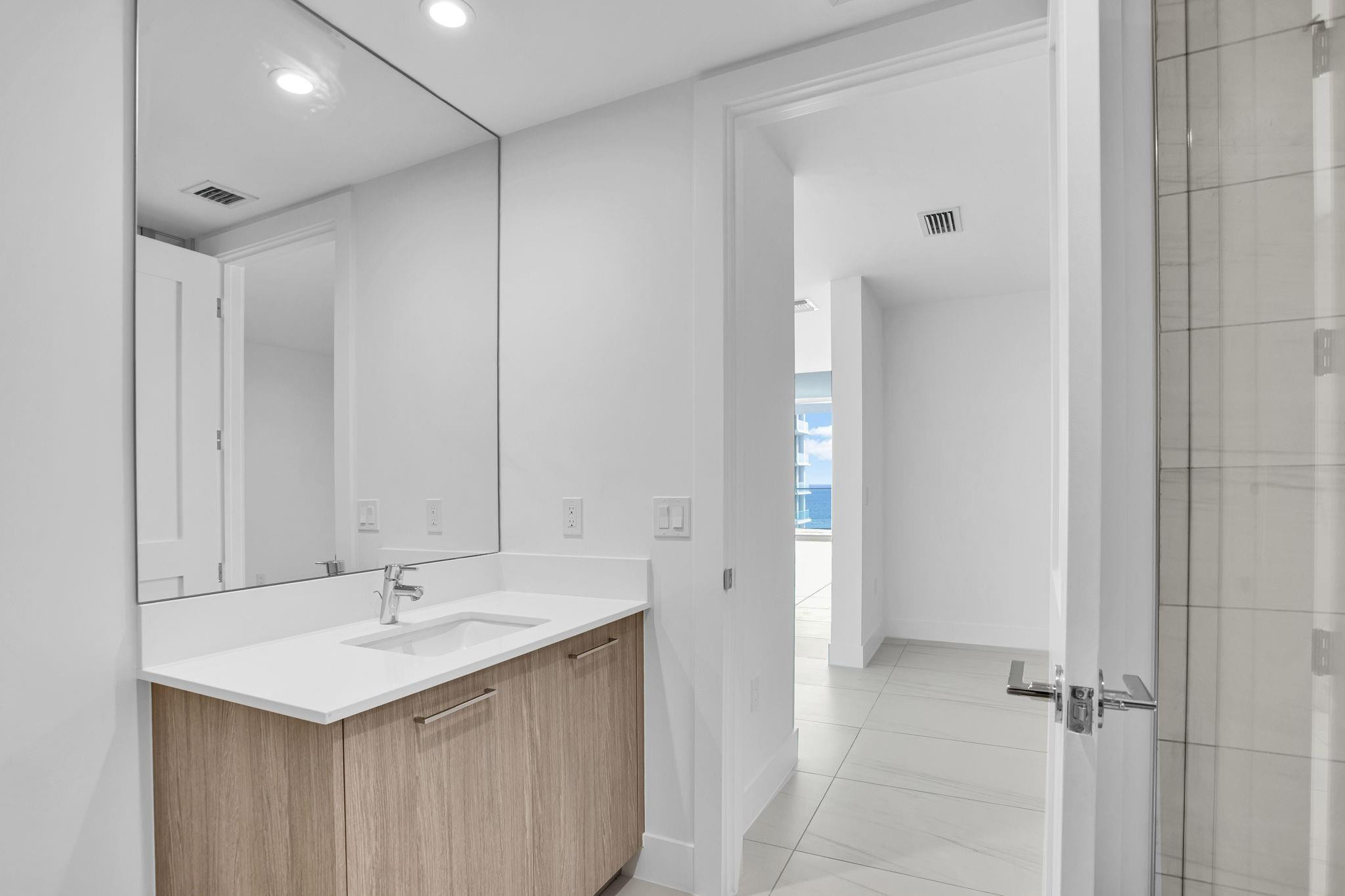 Selene - Residential