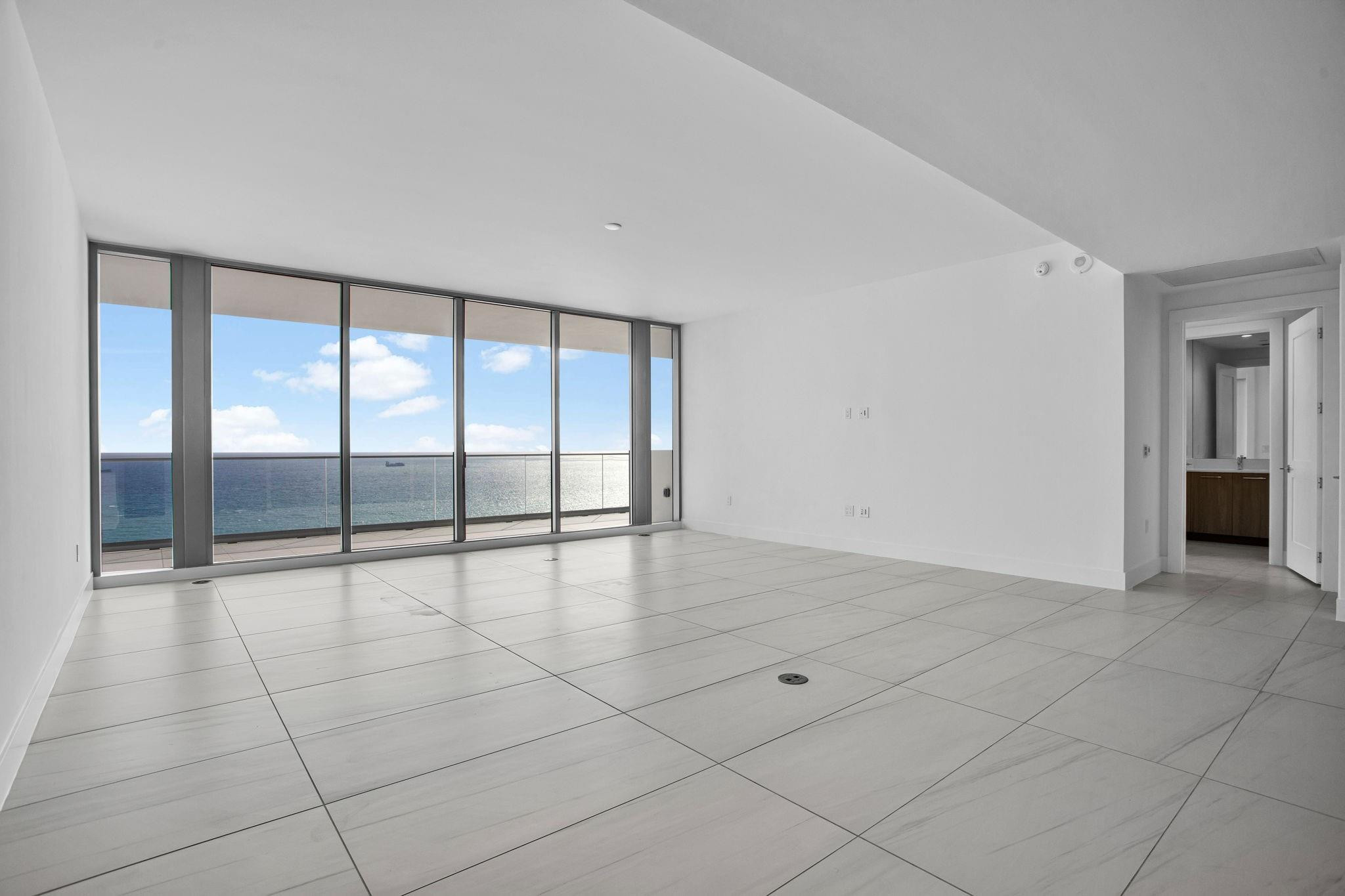 Selene - Residential