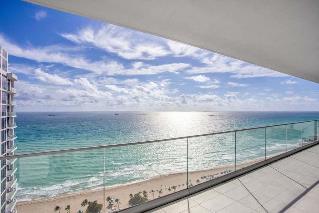 Photo of 153 N Seabreeze Boulevard #2501-S, Fort Lauderdale, FL 33304 (MLS # F10555153)