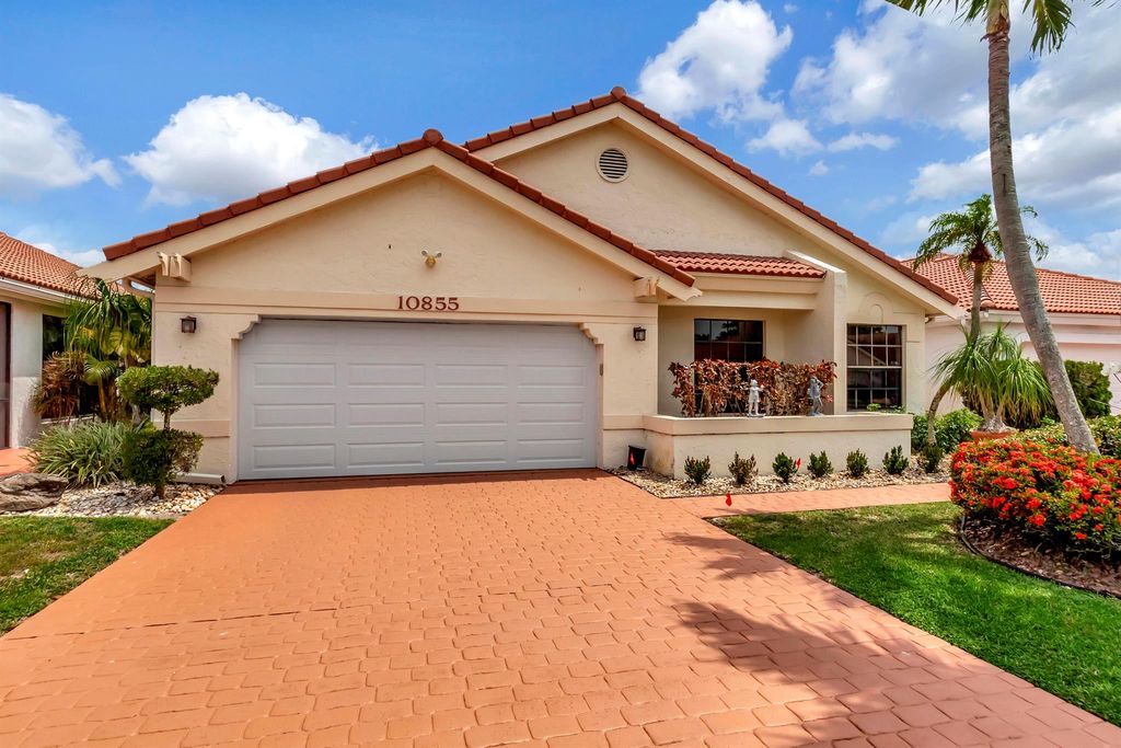 Photo of 10855 White Aspen Lane, Boca Raton, FL 33428 (MLS # R10977543)