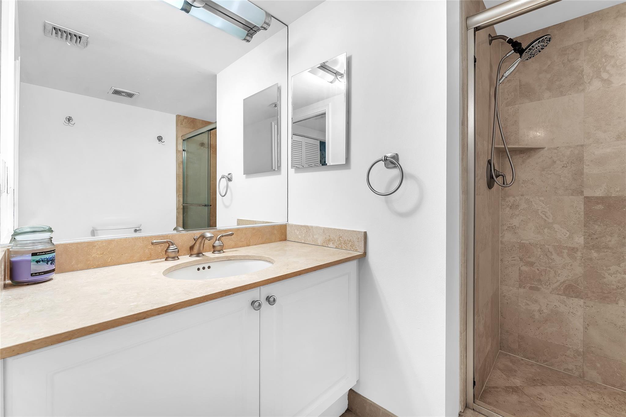 PALMETTO PLACE - Residential
