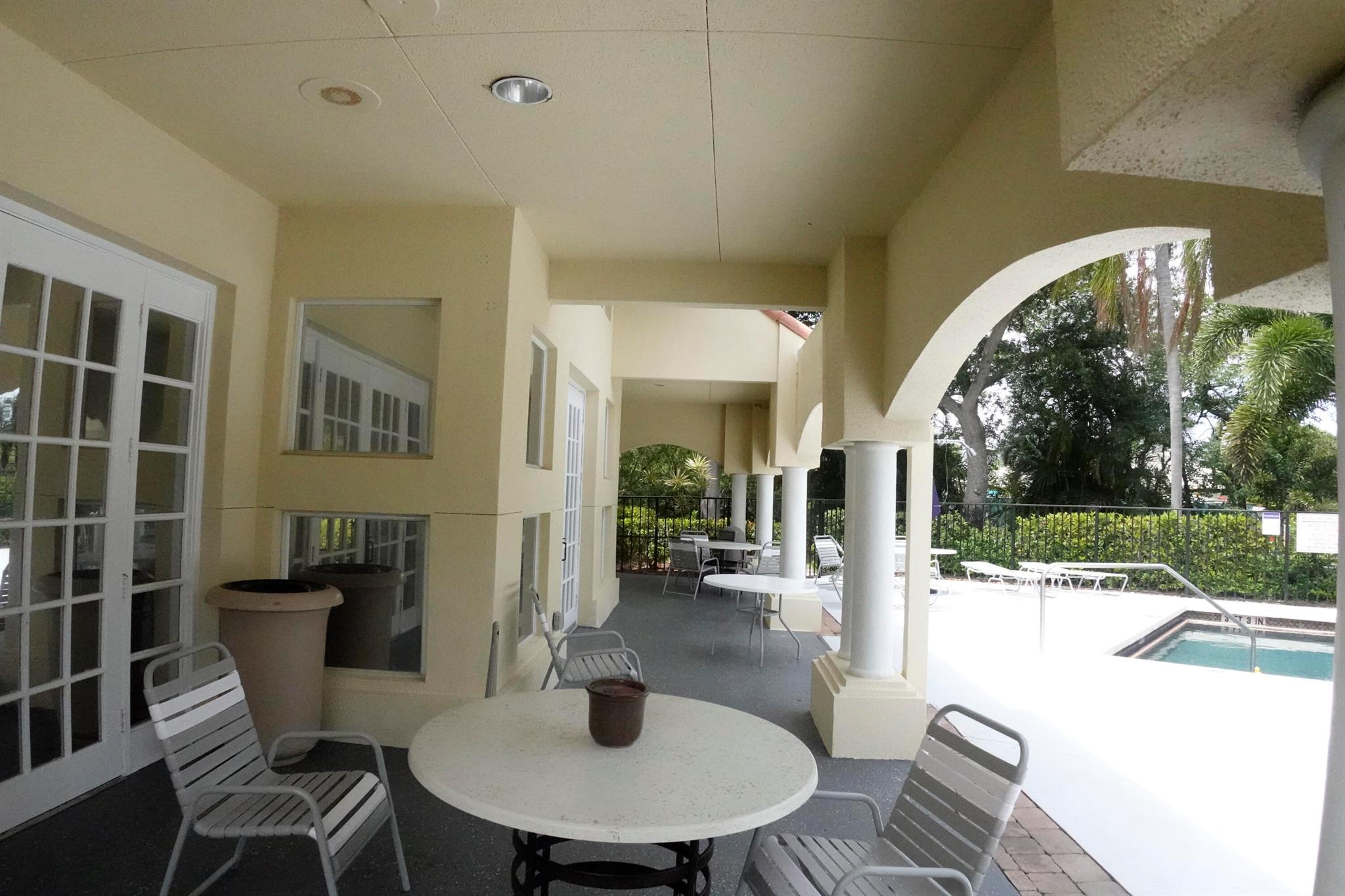 CASABLANCA ISLES CONDO - Residential Lease