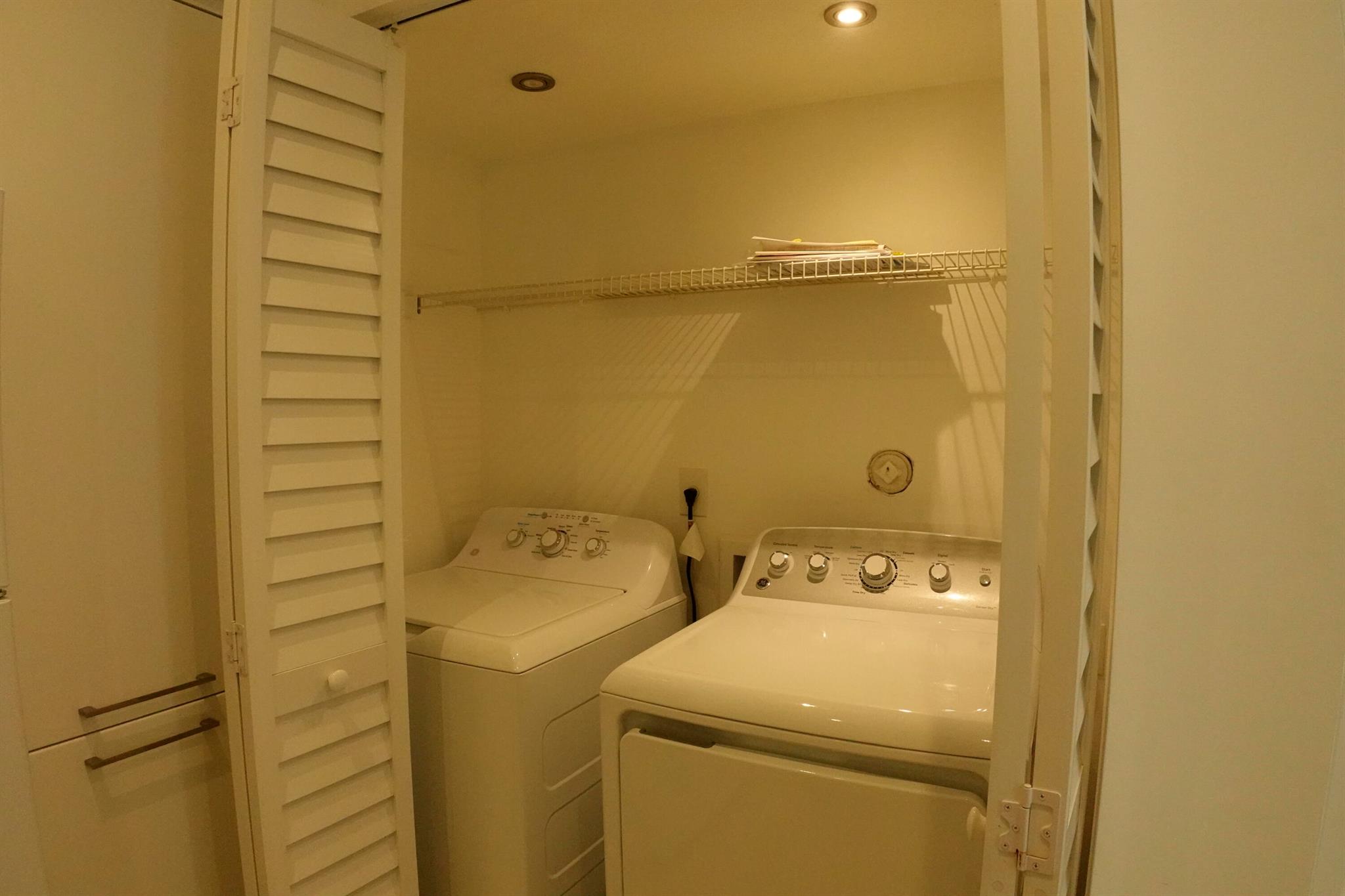 CASABLANCA ISLES CONDO - Residential Lease