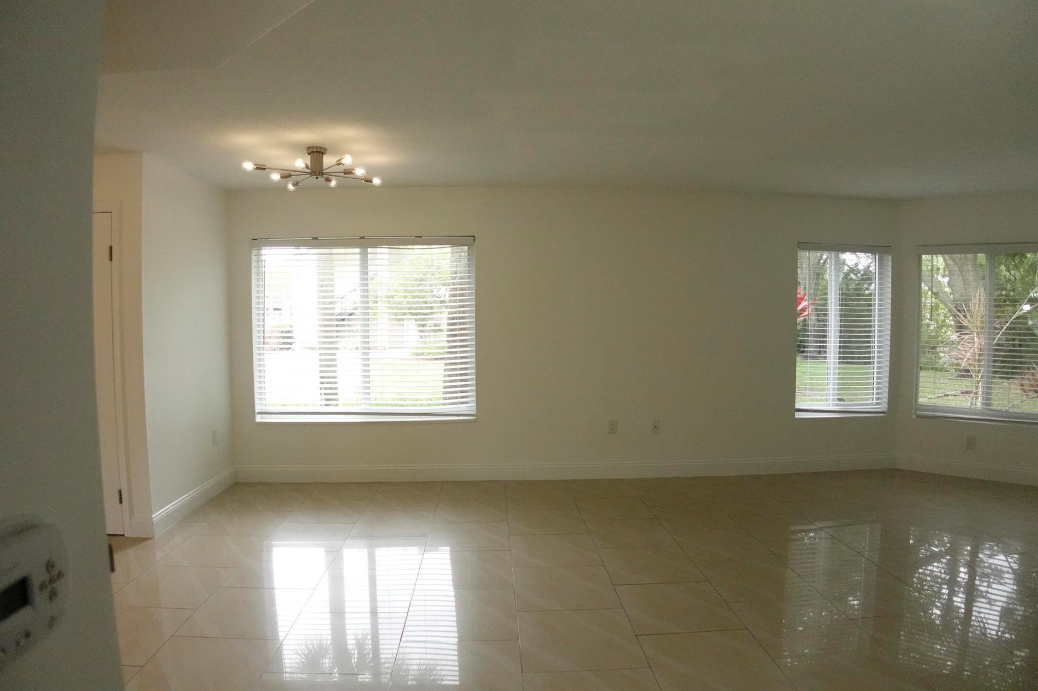 CASABLANCA ISLES CONDO - Residential Lease