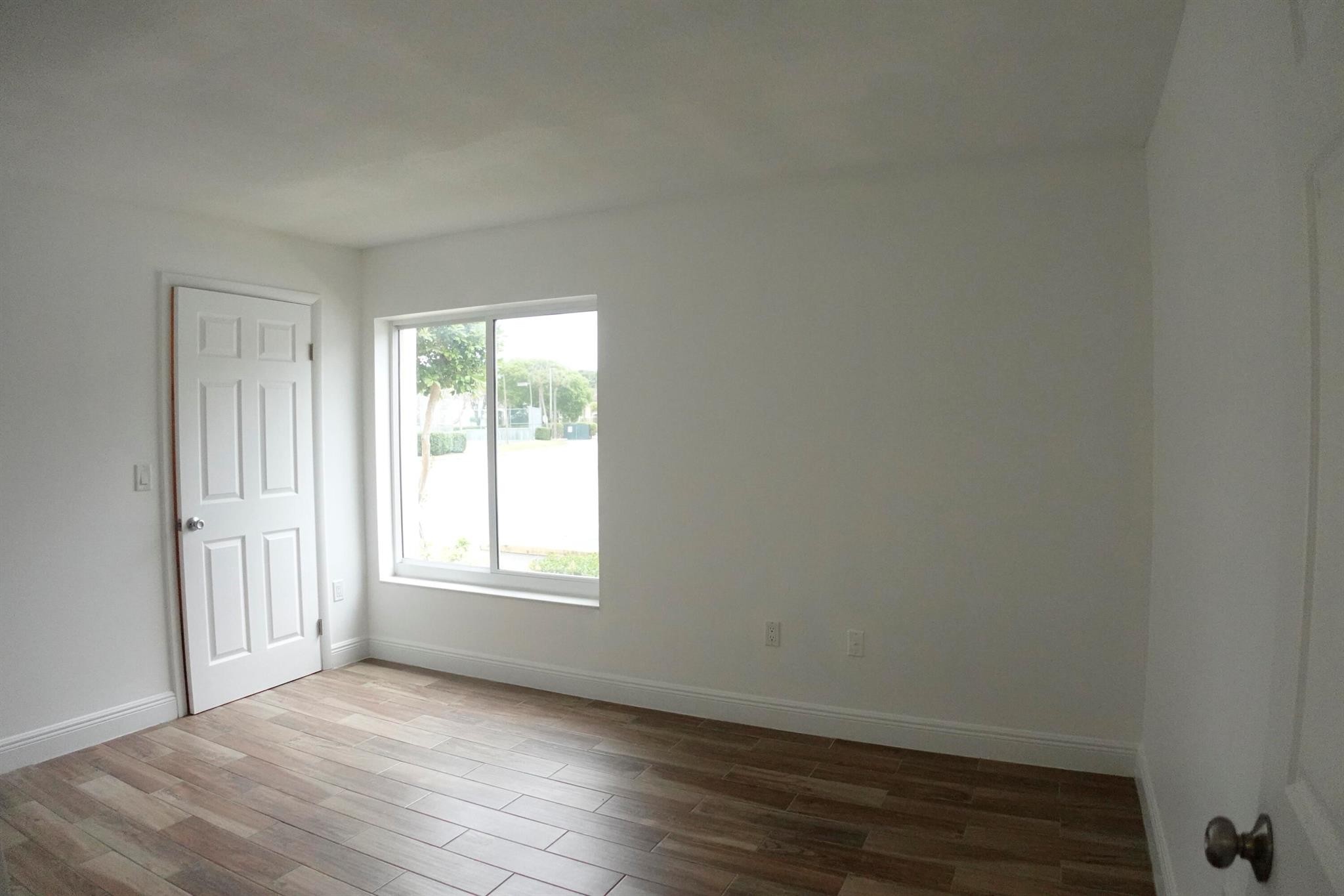 CASABLANCA ISLES CONDO - Residential Lease