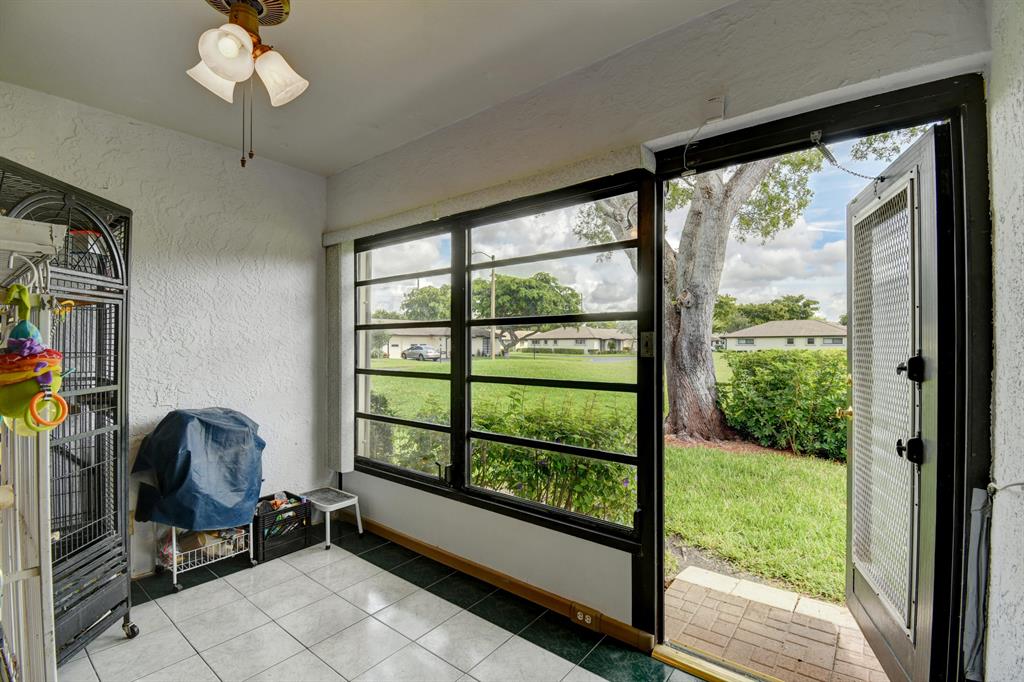 GREENTREE VILLAS CONDO - Residential