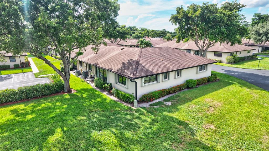 GREENTREE VILLAS CONDO - Residential