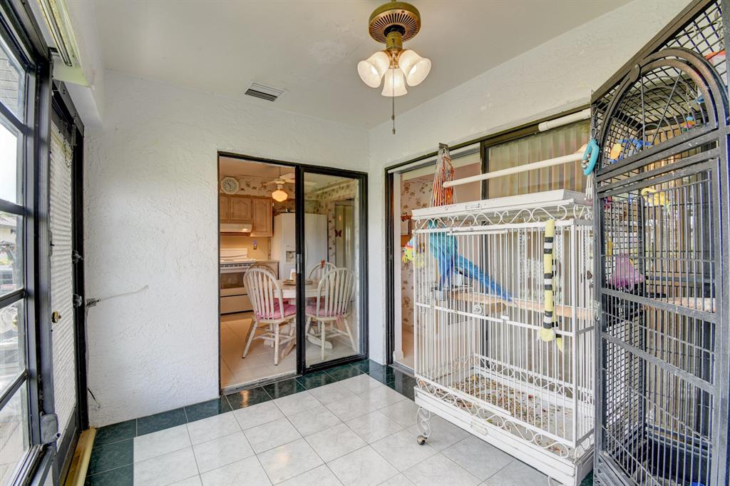 GREENTREE VILLAS CONDO - Residential