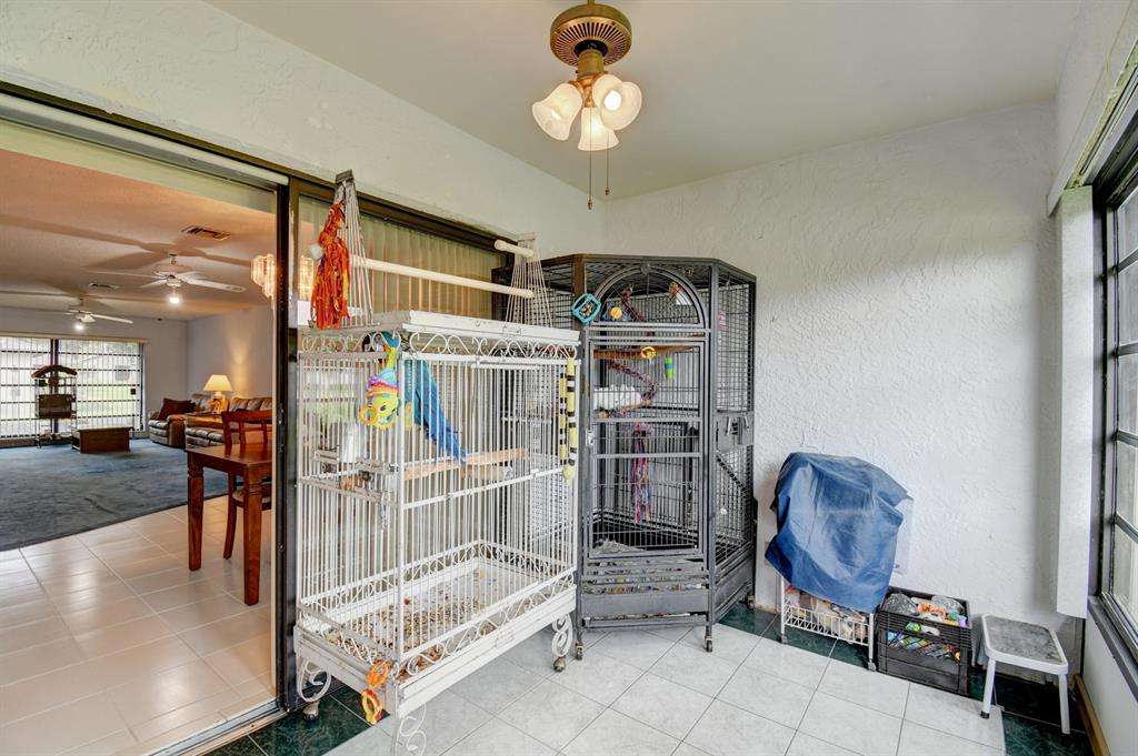 GREENTREE VILLAS CONDO - Residential