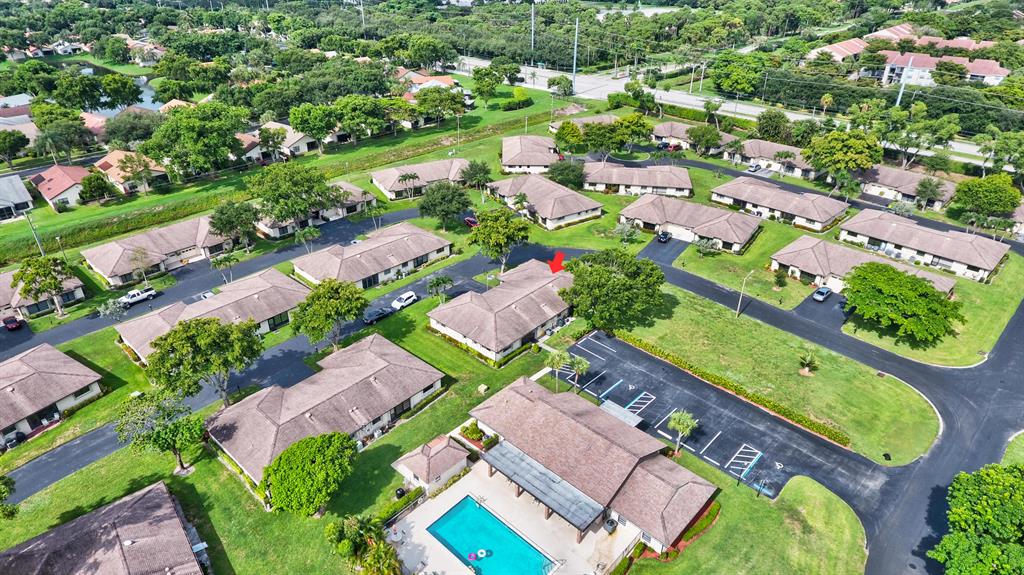 GREENTREE VILLAS CONDO - Residential