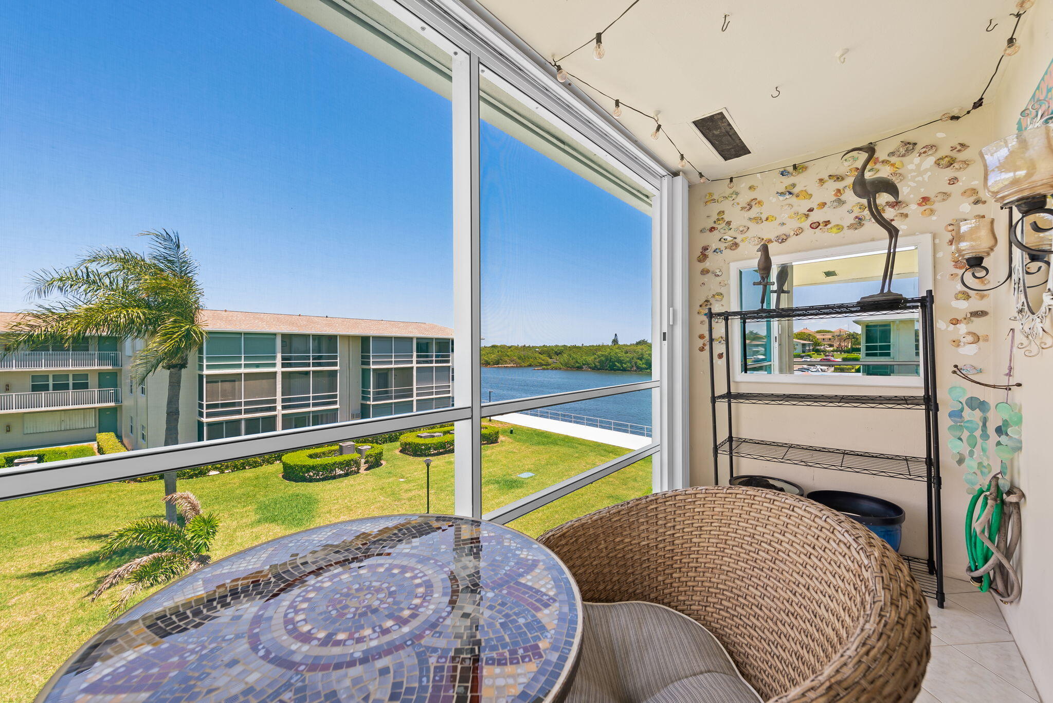 STERLING VILLAGE 850 CONDO - Residential Lease