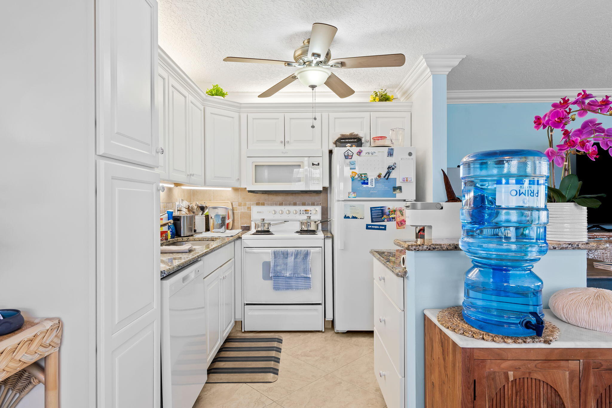 STERLING VILLAGE 850 CONDO - Residential Lease