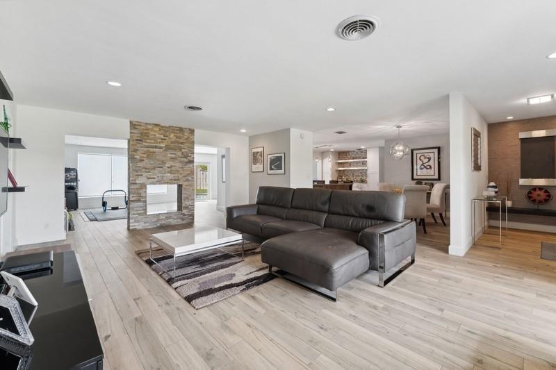 Little Harbor On The Hill - Residential Lease